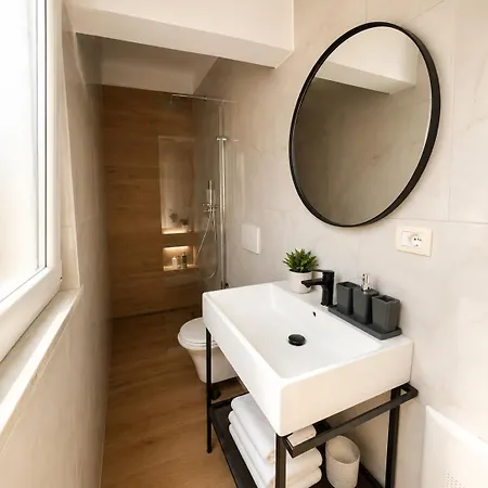 2br In Heart Of Blloku Appartement